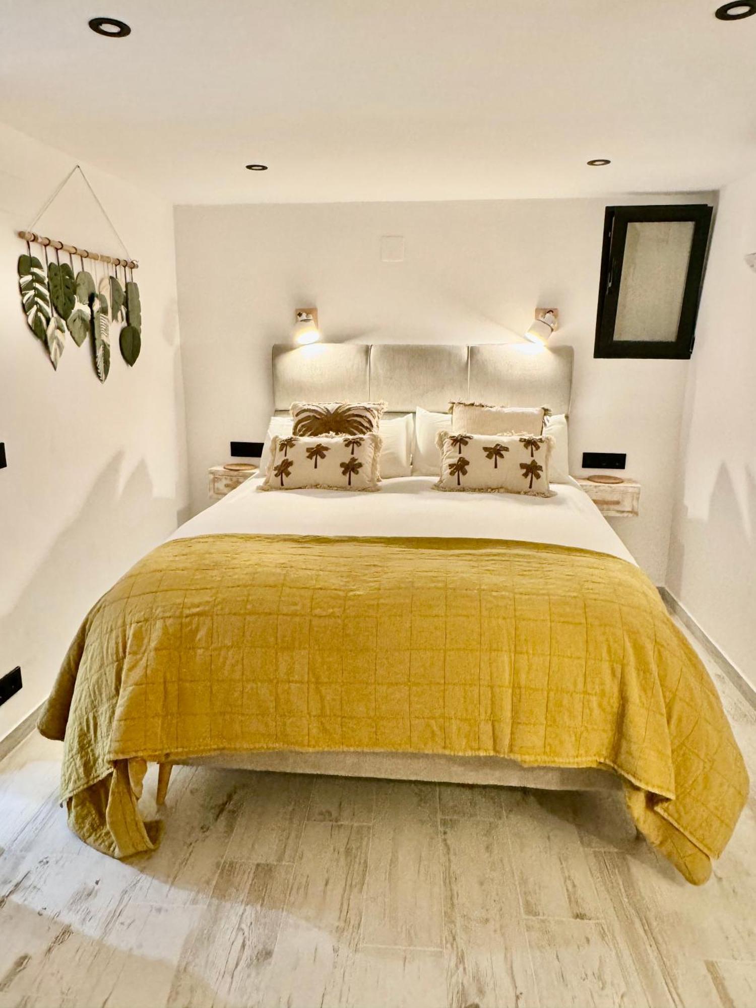 La Esquina 1B Apartment Дения Екстериор снимка