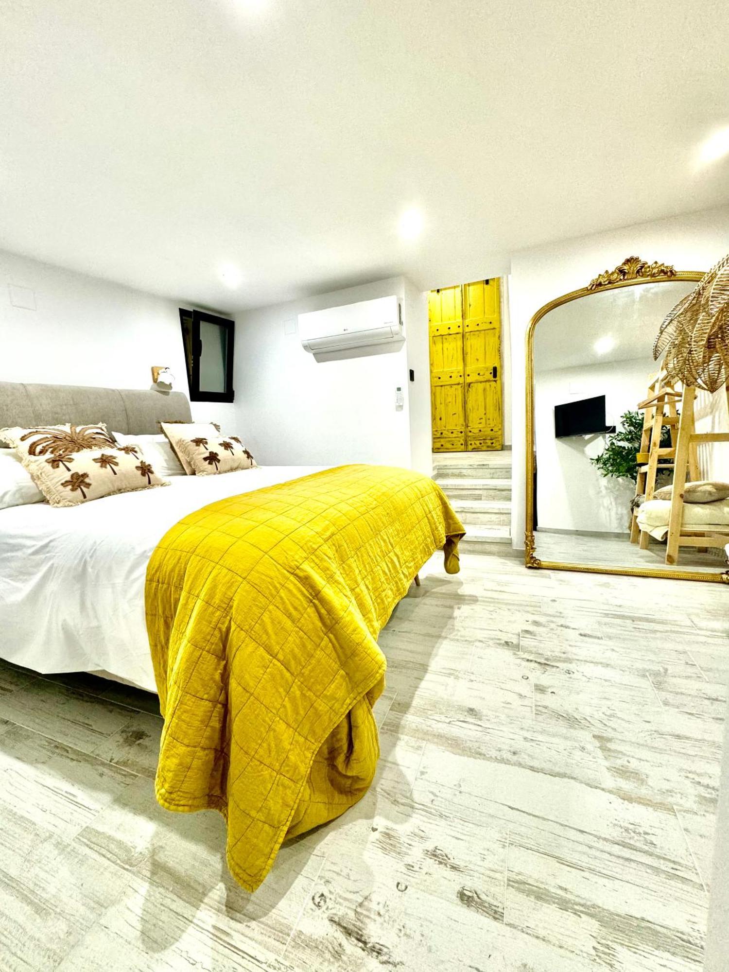 La Esquina 1B Apartment Дения Екстериор снимка